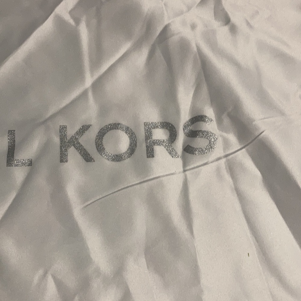 NWOT Michael Kors dust bag. - Picture 3 of 7